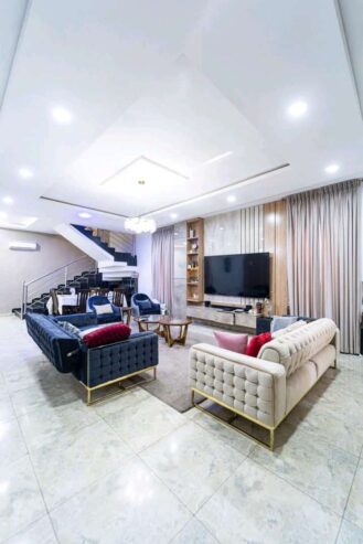 Fully Furnished Five Bedroom Duplex For Sale