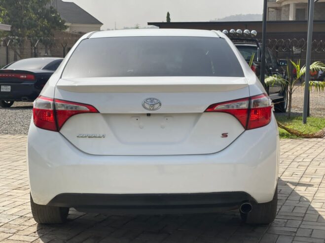 Toyota Corolla Sport 2015