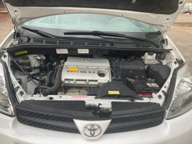 Toyota Sienna 2005