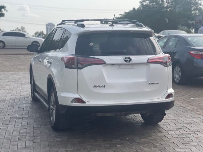 Toyota 2014 Rav4