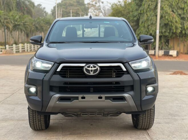 Toyota adventure 2021 Brand New