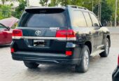 Toyota Land Cruiser 2016