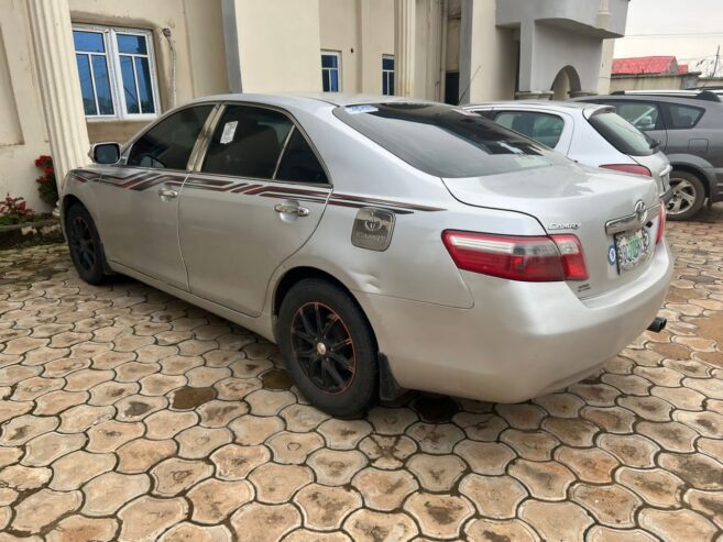 Toyota Camry LE 2008