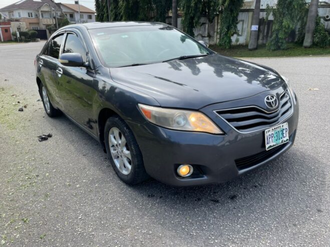 Toyota Camry 2010