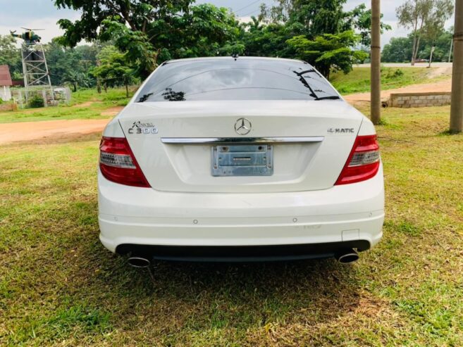 Mercedes Benz C300 2010