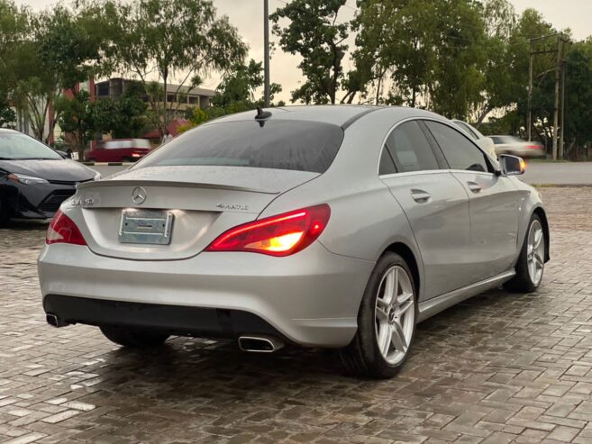 Mercedes CLA 250 4Matic 2015