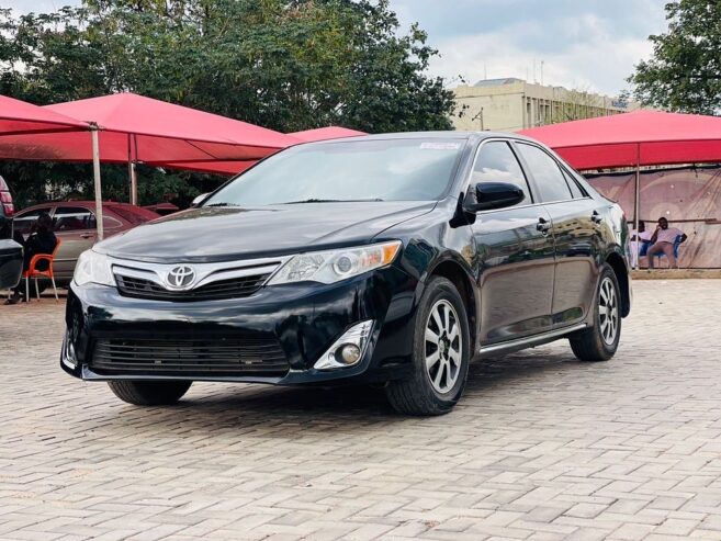 Toyota Camry 2012 foreign used