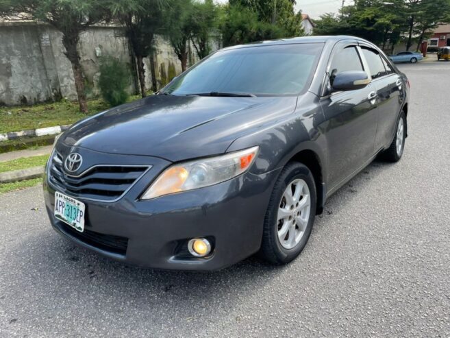 Toyota Camry 2010