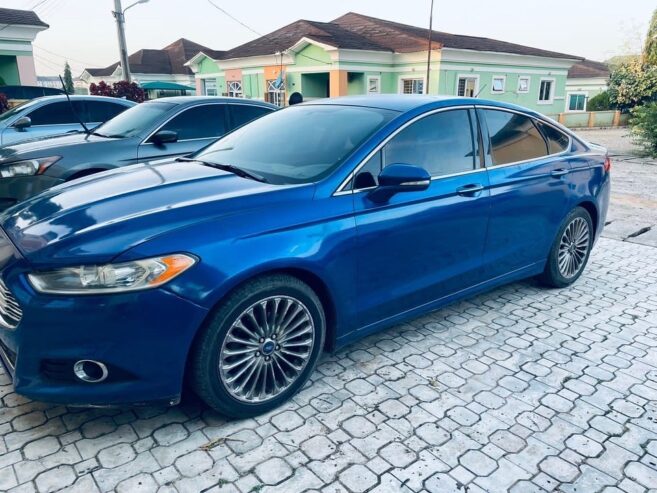 Ford Fusion 2014 Few months used