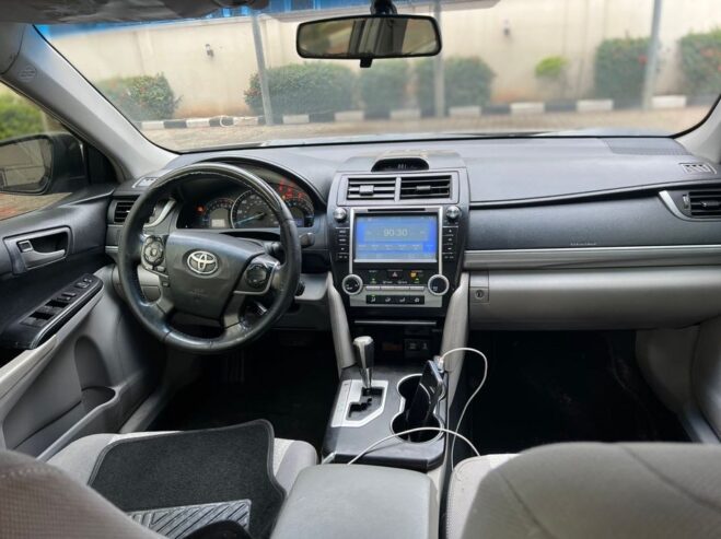 Toyota Corolla LE 2013