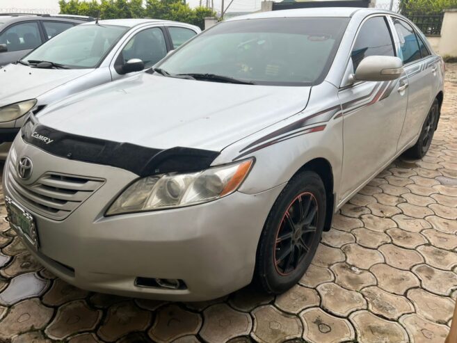 Toyota Camry LE 2008