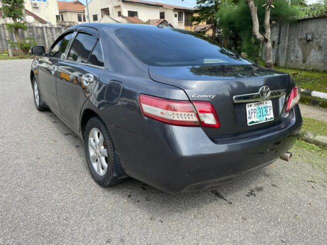 Toyota Camry 2010