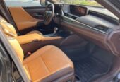 Lexus is250 foreign used