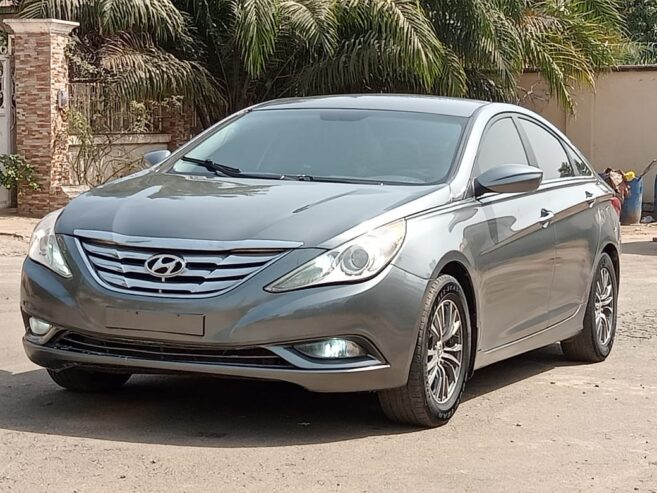 Hyundai sonata 2013