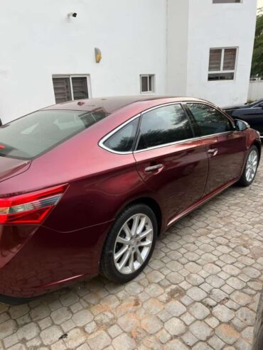 Toyota Avalon 2014