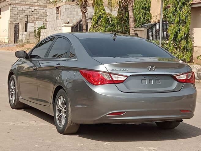 Hyundai sonata 2013