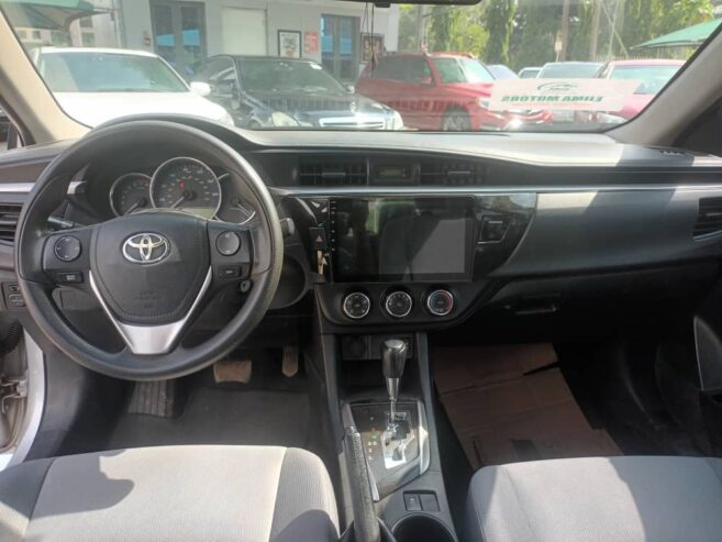 Toyota Camry 2013