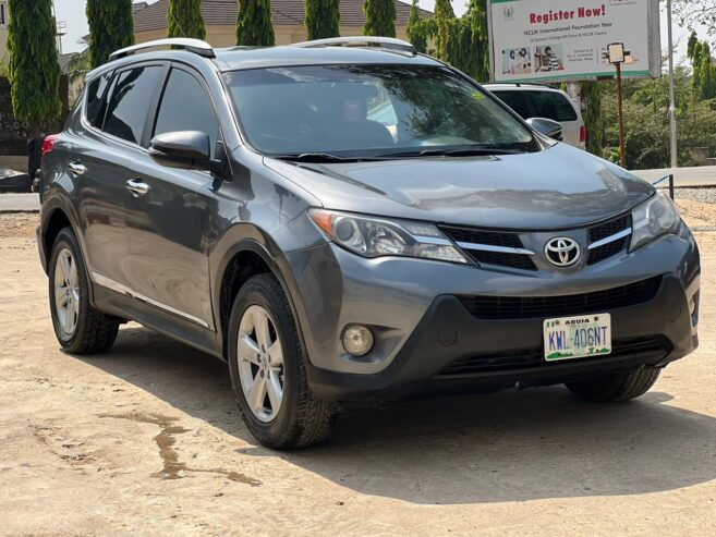 Toyota RAV4 2015