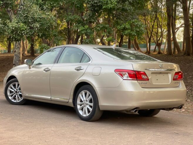 Lexus ES350 2010