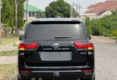 Toyota Land Cruiser 2023