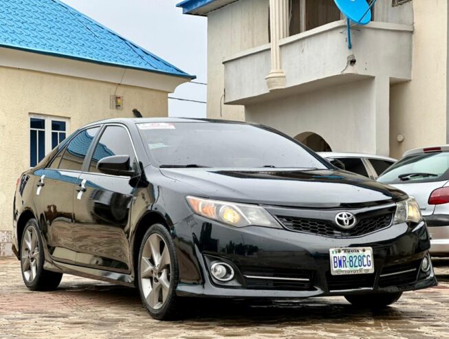 Toyota Camry 2013