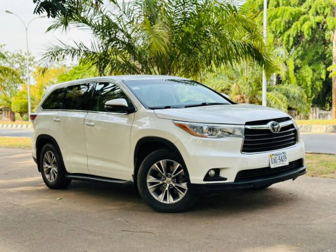 Toyota Highlander 2015