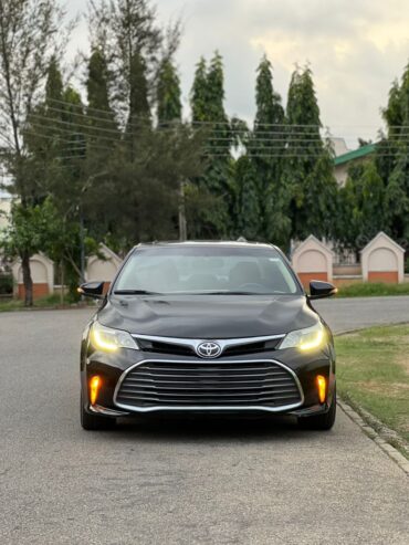 Toyota Avalon 2015