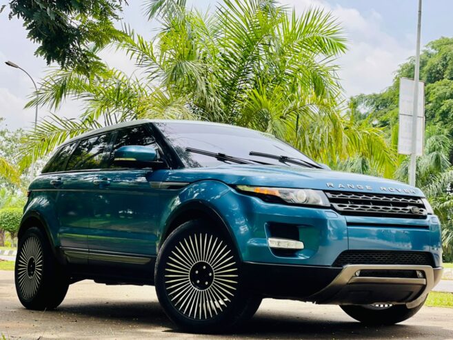 RANGE ROVER EVOGUE