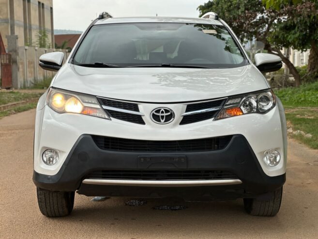 Toyota RAV4 XLE 2015