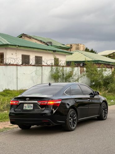 Toyota Avalon 2015