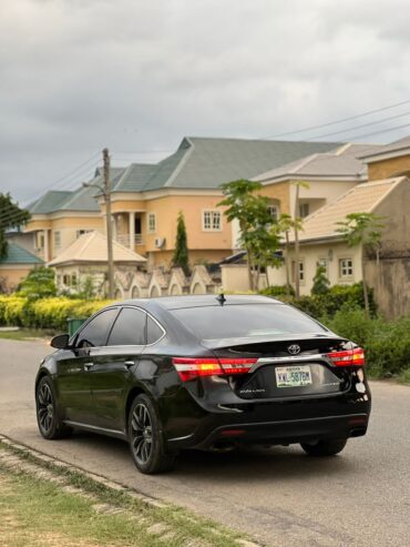 Toyota Avalon 2015