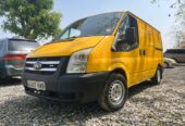 Ford Transit Bus 2006