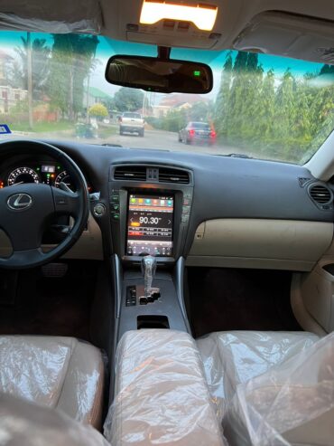 Lexus is250 2009