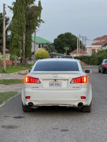 Lexus is250 2009