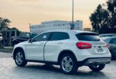 Mercedes Benz GLA250