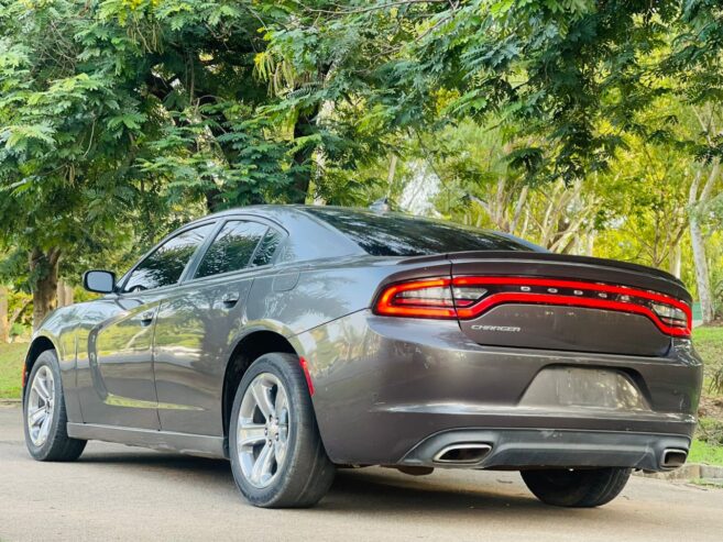 Dodge Charger 2015