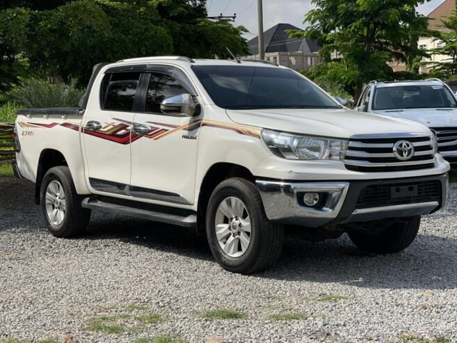 Toyota Hilux 2020 manual