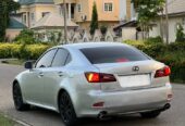 Lexus is250