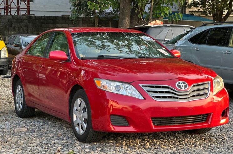 Toyota Camry 2010