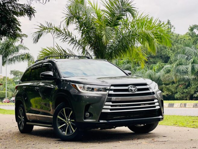 Toyota Highlander 2018