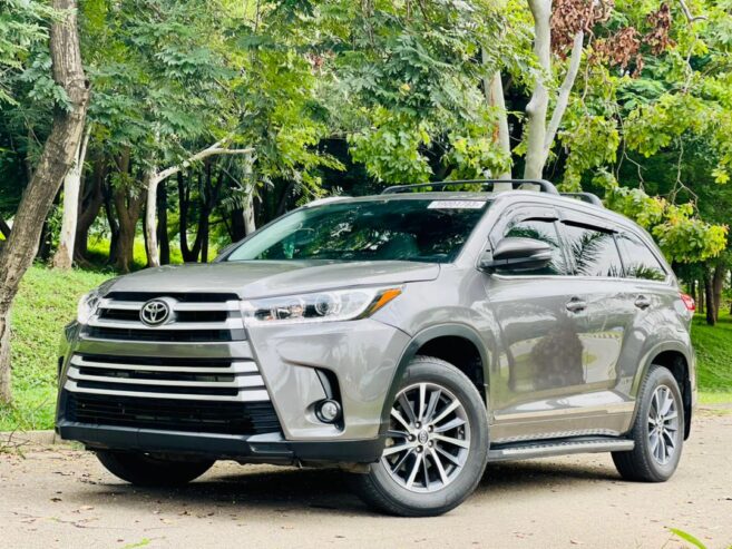 Toyota Highlander 2018