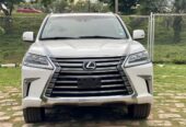 Lexus LX570 2016