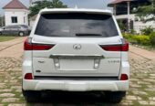 Lexus LX570 2016