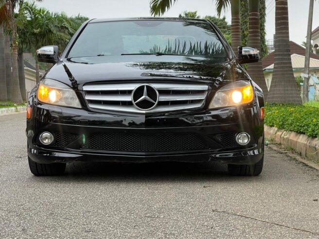 Mercedes Benz C300 2010