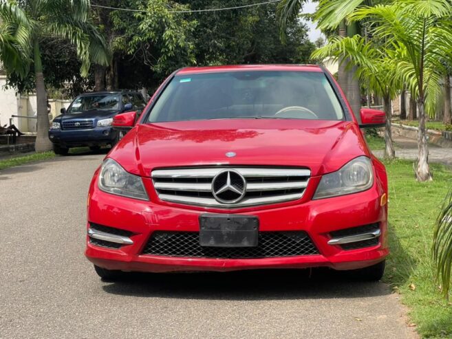 Mercedes Benz C300