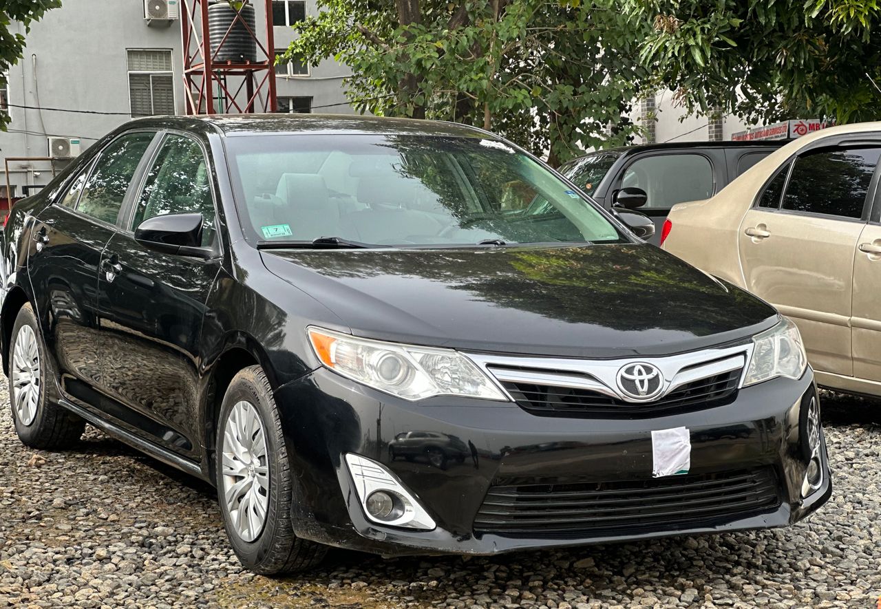 Toyota Camry 2014 foreign used