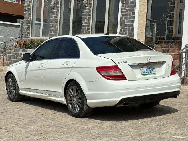 Mercedes Benz C300