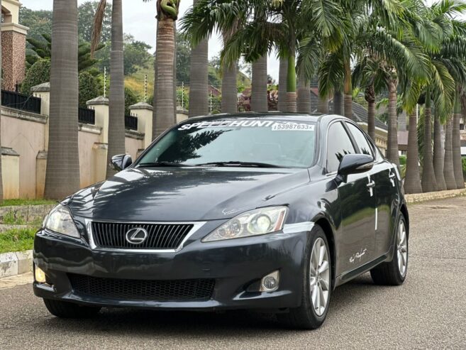 Lexus is250 2009