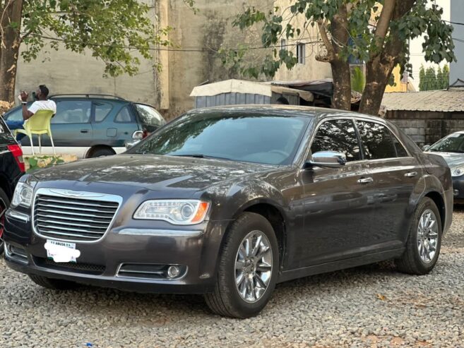 Chrysler 300c 2013