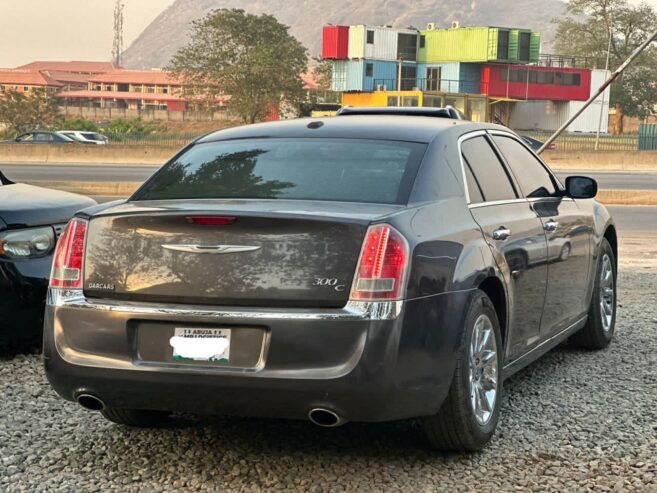 Chrysler 300c 2013